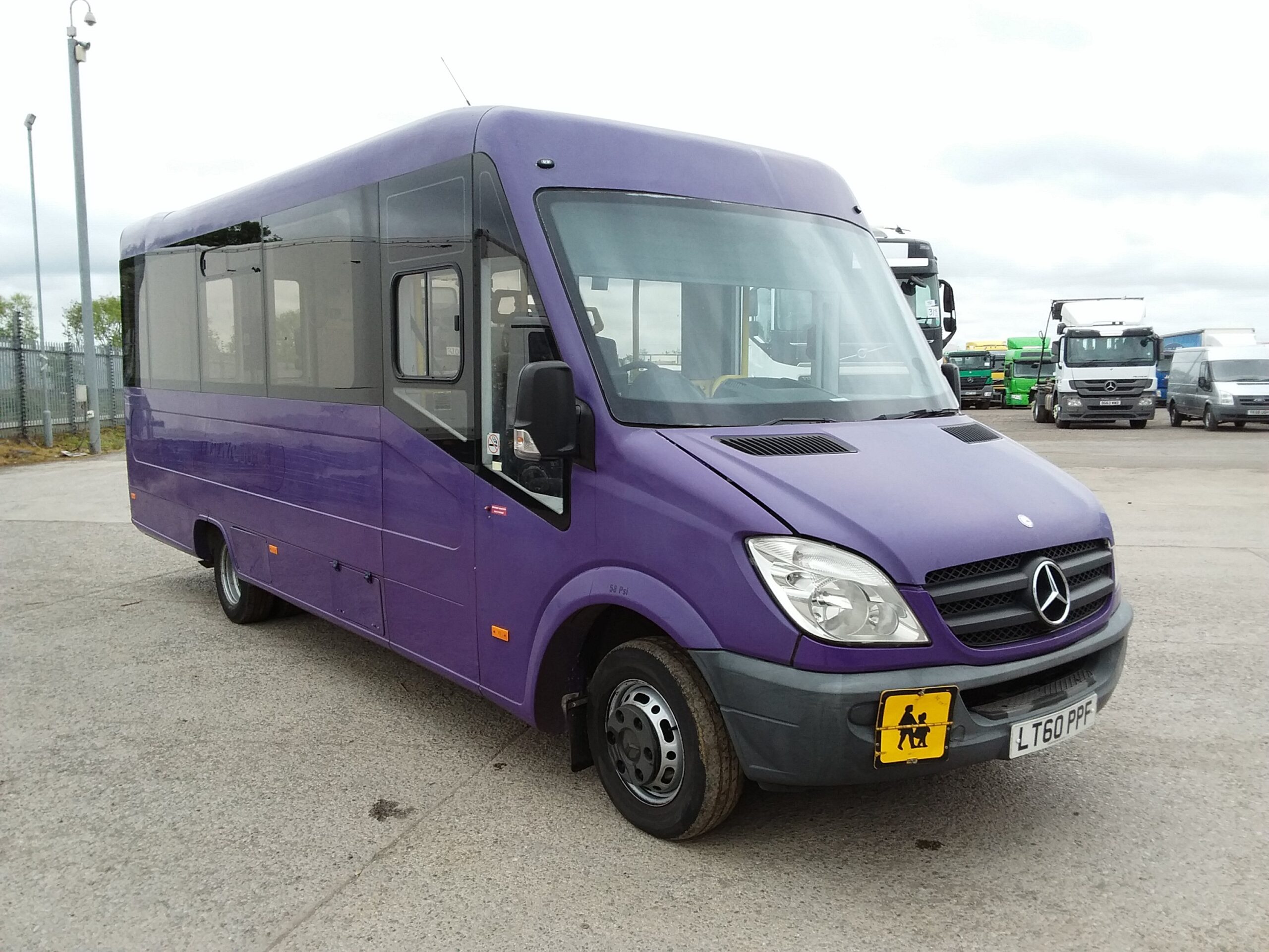 2010 Mercedes Sprinter 513 LWB Treka Mobility Minibus - Simply