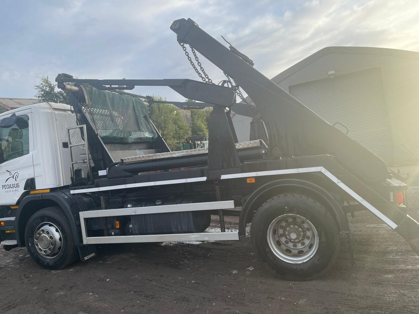 2017 Scania P250 Skip Wagon Simply