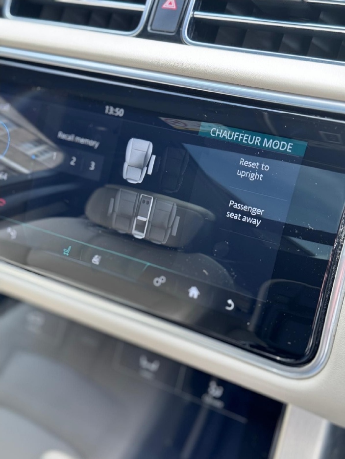 2021 Black Range Rover Autobiography Lwb 9