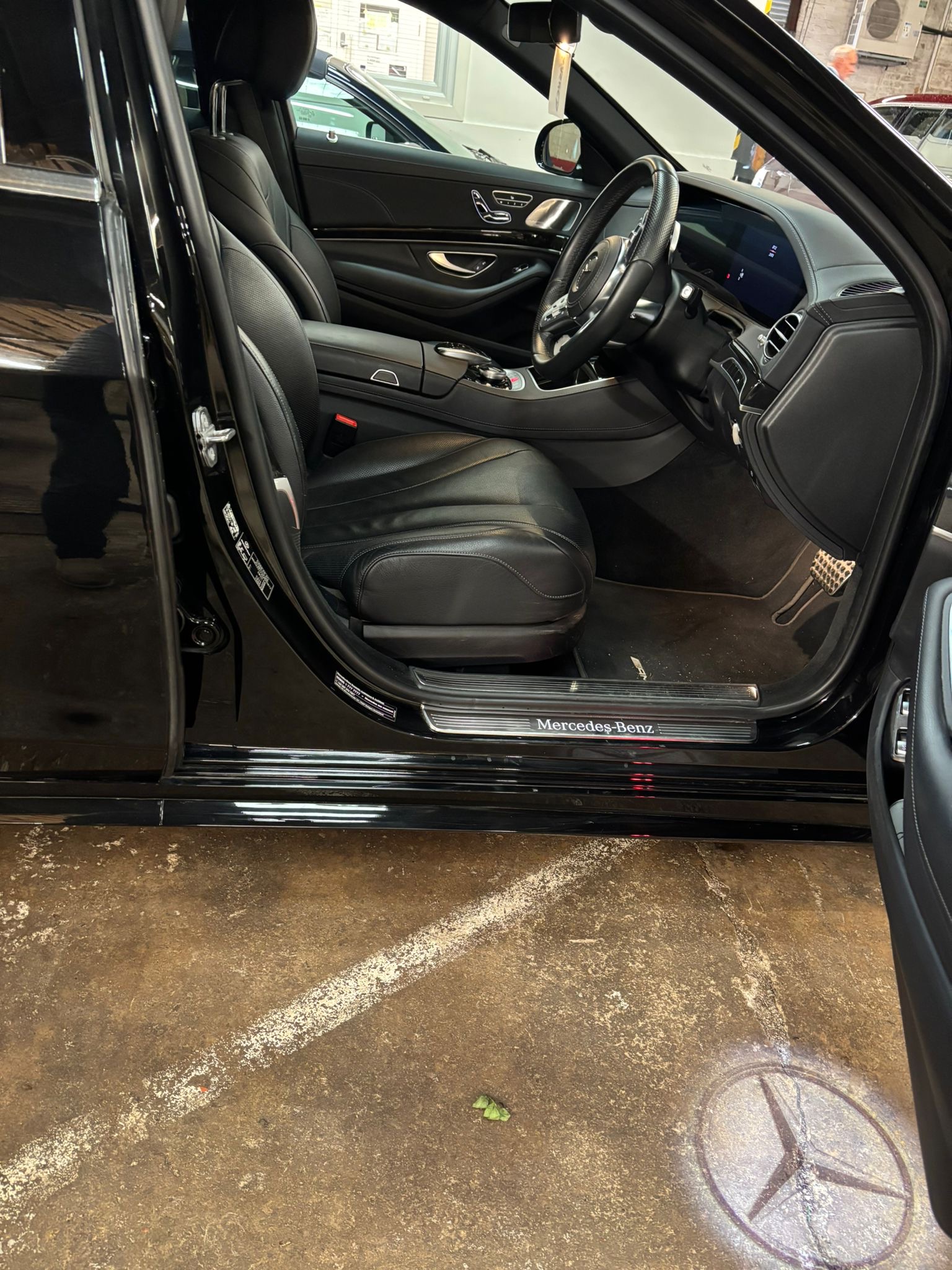 5ca248b9 875a 4b6b A910 F36da3037d72