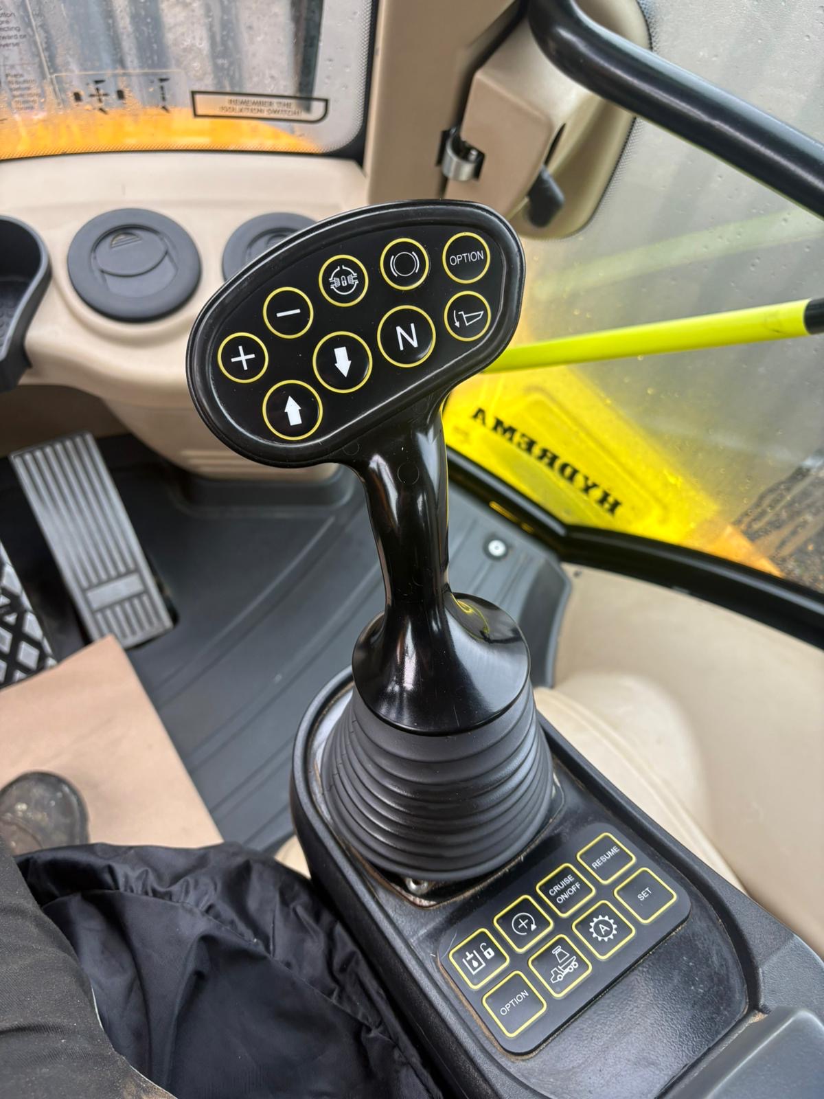 2fa0aa7a 4b63 4ab9 8300 1a4ebc089d18