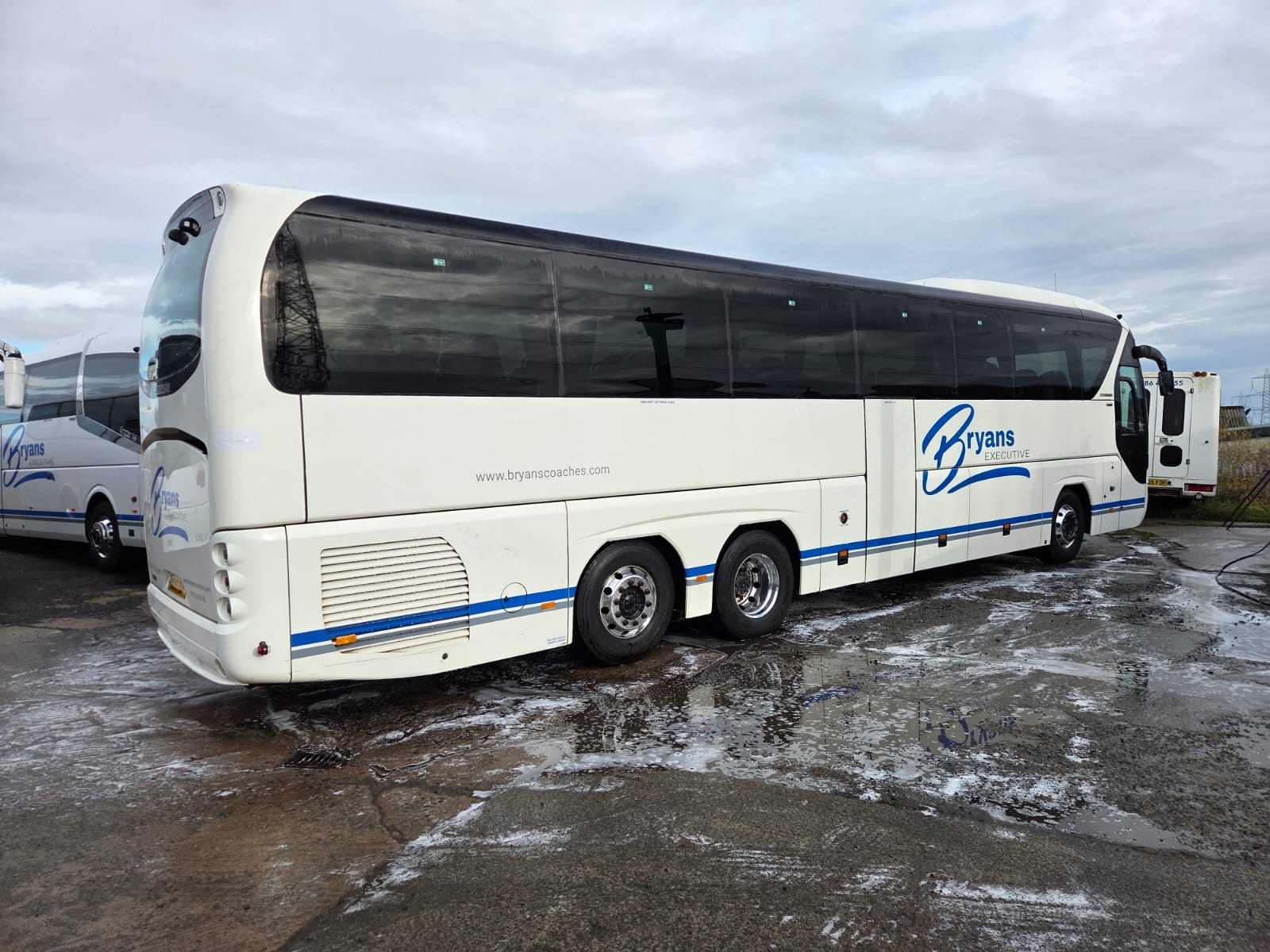 47e3251b 61aa 4677 8eb7 523e292f8be8