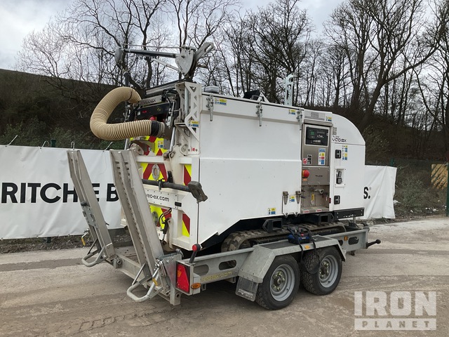 00c33887 811e 4d40 9dba 38a26a08f4af