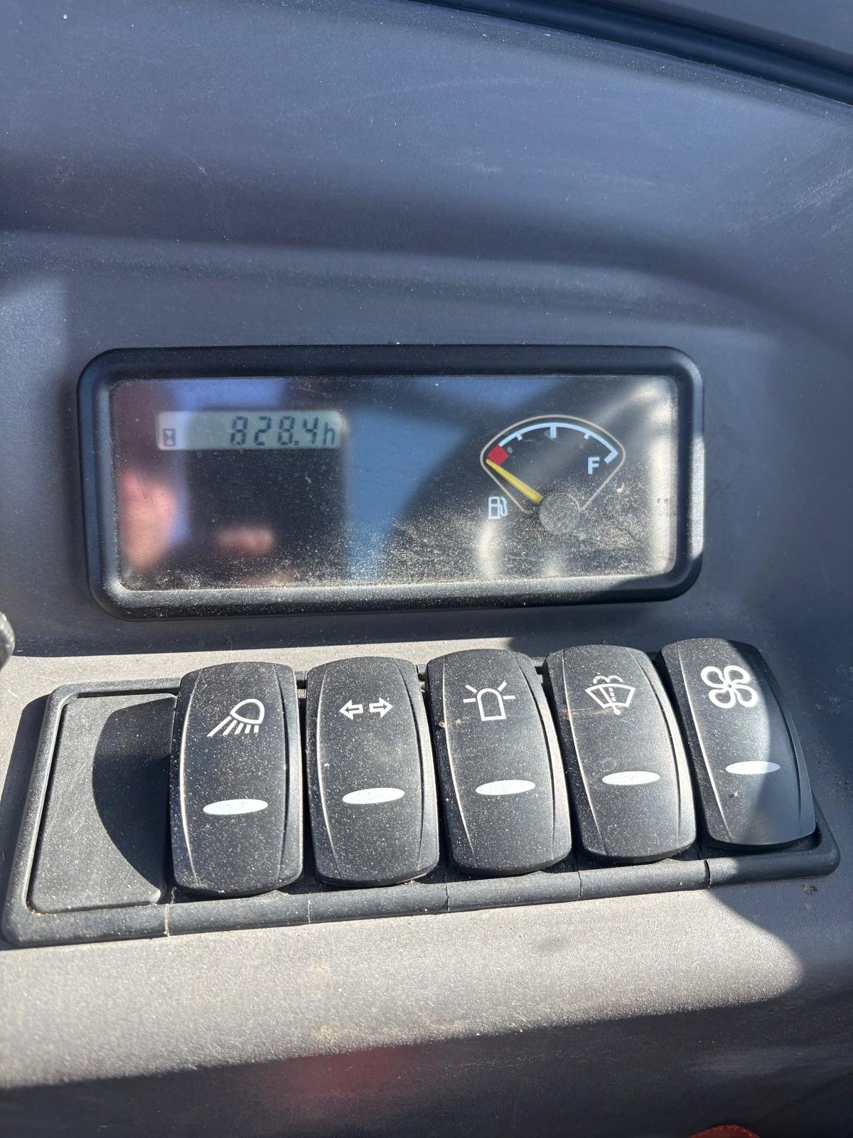 25010627 Dfe1 4759 B89a 5036345ea435