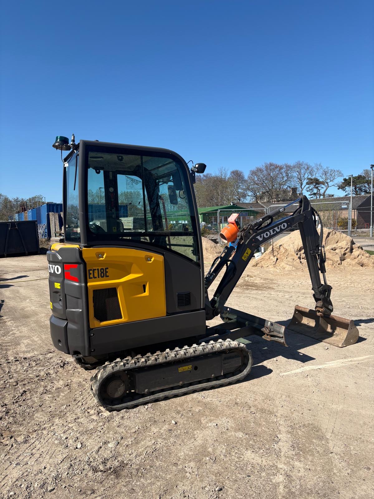 352dec8d A695 426e A17a 52aa907a99de