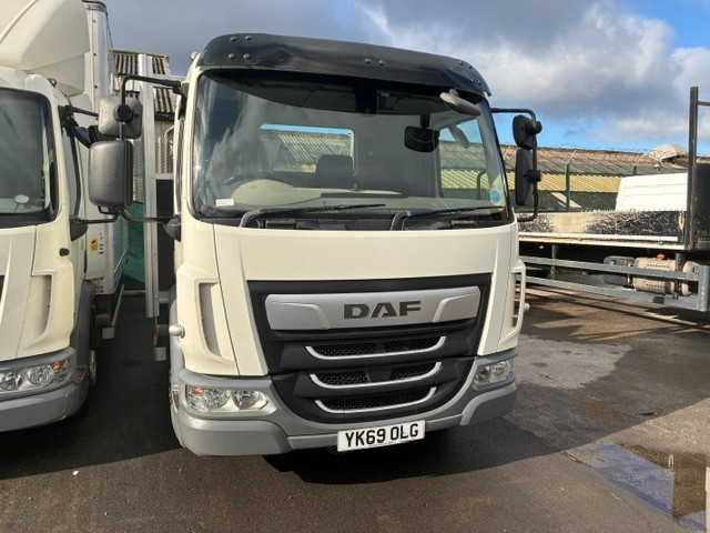 Chapman Commercials Daf