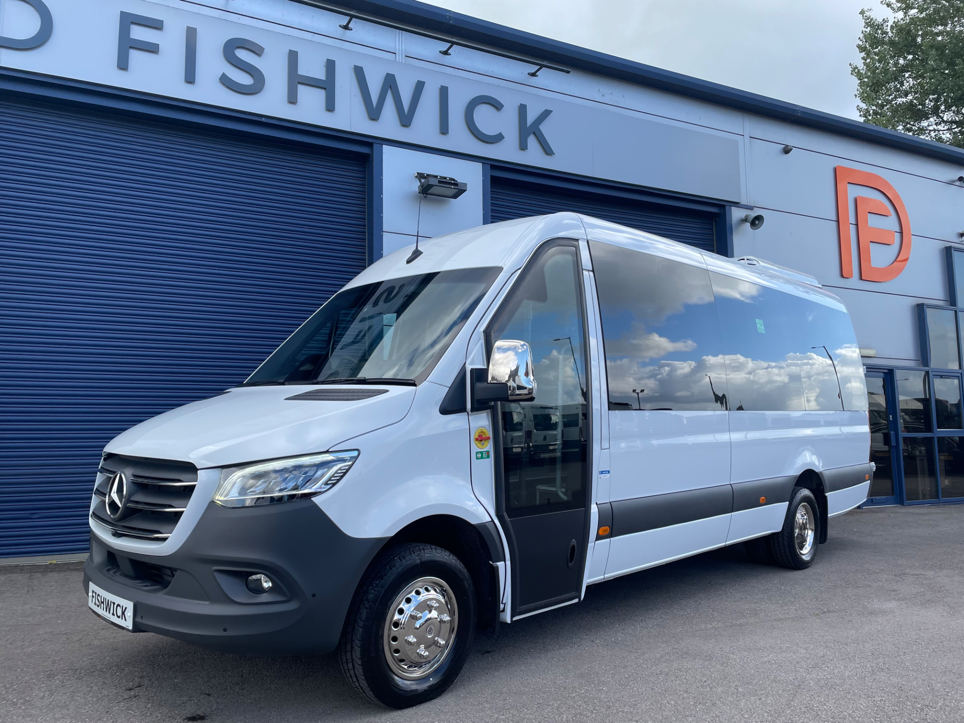 Mercedes Sprinter Minibus Diesel Cb7a00989dec